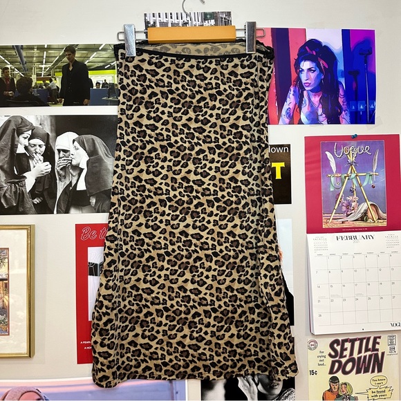 Vintage Bodycon Leopard Slip Dress - Picture 2 of 3